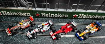 4 Scalextric 1/32 F1 Digital Modellen beschikbaar voor biedingen