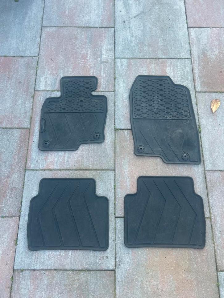 Rubber Mattenset Auto, Auto diversen, Automatten, Gebruikt, Ophalen of Verzenden