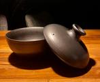 ✨ Tajine Zwart – Pure By Pascale Naessens, Nieuw, Ophalen of Verzenden, Schaal of Schalen, Overige stijlen