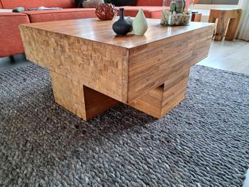 Salon tafel hout beschikbaar voor biedingen