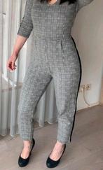 Jumpsuit grijs maat s maat 36 kerst feest kleding bershka, Verzenden, Bershka, Zo goed als nieuw, Maat 36 (S)