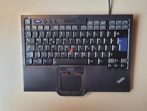 ThinkPad SK-8845 USB Travel Toetsenbord Vintage, Computers en Software, Toetsenborden, Zo goed als nieuw, Qwerty, Bedraad, Toetsenbord en muis-set