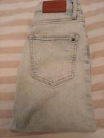 TOMMY HILFIGER DAMES JEANS S, Ophalen of Verzenden, Zo goed als nieuw, Blauw, W28 - W29 (confectie 36)