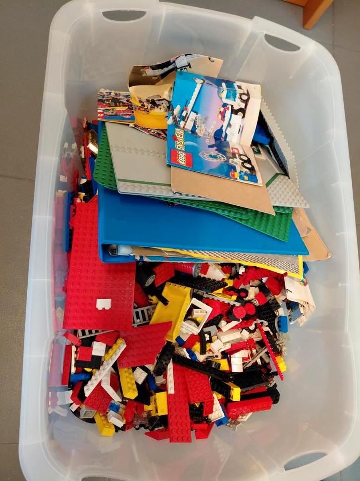 Grote LEGO Bak uit de jaren 80, Kinderen en Baby's, Speelgoed | Duplo en Lego, Gebruikt, Lego, Losse stenen, Ophalen of Verzenden