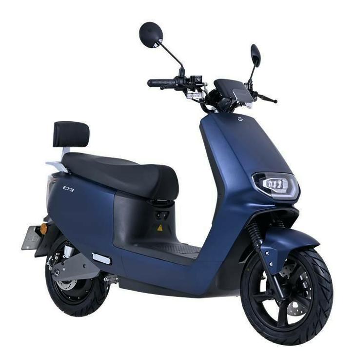 SCOOTERS VA €1599,00. MEGASCOOTER RHOON ZH, Fietsen en Brommers, Snorfietsen en Snorscooters, Nieuw, Overige merken, Elektrisch