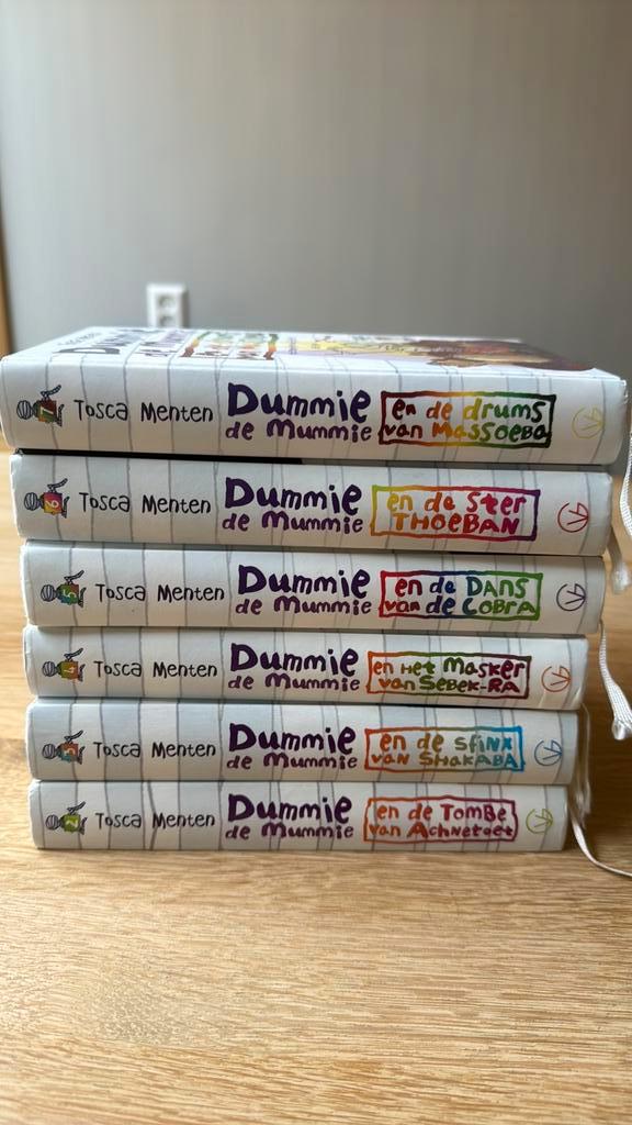 Dummie de Mummie boeken 6 stuks nieuwstaat 7,50 p/st, Boeken, Fantasy, Zo goed als nieuw, Ophalen of Verzenden