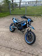 Zeer mooie derbi niet op bezuinigd, Fietsen en Brommers, Brommers | Derbi, Ophalen, 6 versnellingen, Maximaal 45 km/u, Zo goed als nieuw