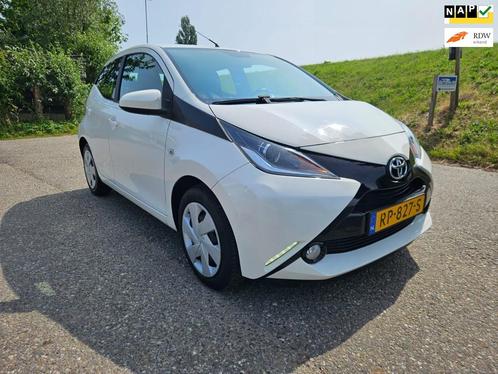 Toyota Aygo 1.0 VVT-i x-play,Navi,Camera,Airco, Auto's, Toyota, Bedrijf, Te koop, Aygo, ABS, Achteruitrijcamera, Airbags, Airconditioning