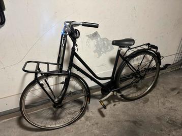 Damesfiets 28 inch beschikbaar voor biedingen