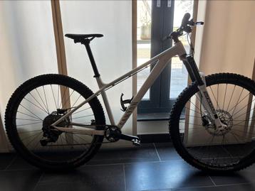Canyon Stoic 2 Avalanche White Size M beschikbaar voor biedingen