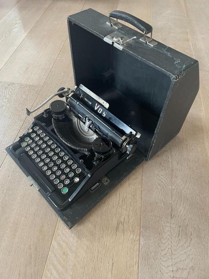 Voss 1952 bakeliet, Diversen, Typemachines, Gebruikt, Ophalen of Verzenden
