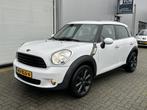MINI Countryman 1.6 One Edition Half Leer / Navigatie /APK 0, Auto's, Euro 5, Gebruikt, Zwart, Leder en Stof