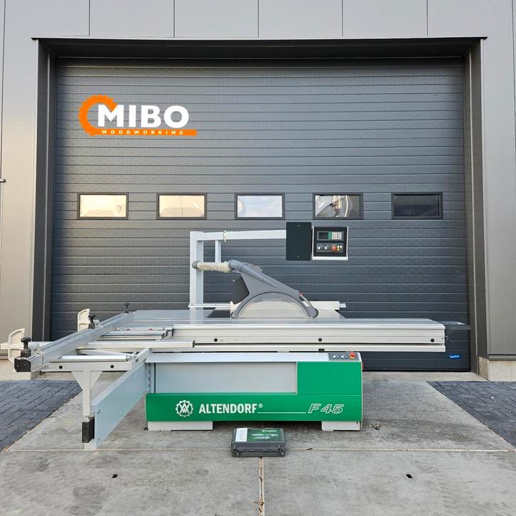 Formaatzaag paneelzaag wandzaag occasions *** vooraad, Doe-het-zelf en Verbouw, Gereedschap | Zaagmachines, Zo goed als nieuw