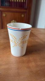 Bekers Bevrijding, Wilhelmina jubileum, Beatrix en Claus, Ophalen of Verzenden, Gebruikt, Servies