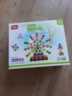 Variety leaves flakes puzzel stukken., Ophalen of Verzenden, Zo goed als nieuw, Jongen of Meisje