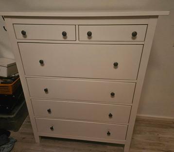 Hemnes ikea Ladekast beschikbaar voor biedingen