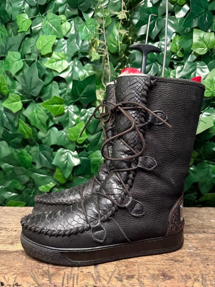 Nieuwe gave gevoerde boots van Karma of Charme maat 39, Kleding | Dames, Schoenen, Nieuw, Hoge laarzen, Zwart, Ophalen of Verzenden