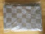 Nieuw 100% katoen Tafelkleed Beige ruit 240 x 140 cm rookvri, Ophalen of Verzenden, Nieuw, Rechthoek, Binnen