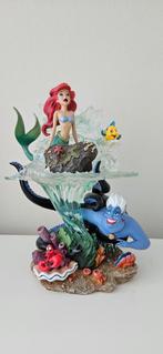 Bradford Exchange Disney The Little Mermaid Part of her worl, Ophalen of Verzenden, Overige figuren, Zo goed als nieuw, Beeldje of Figuurtje