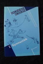 BRONNEN BOEKEN 2 GYMNASTIEK door Chris Mooij ea, Ophalen of Verzenden, Zo goed als nieuw, Overige niveaus