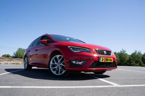 Seat Leon St-fr 1.8 TSI 132KW/180PK A7 2015 Rood, Auto's, Seat, Particulier, Leon, ABS, Adaptieve lichten, Adaptive Cruise Control