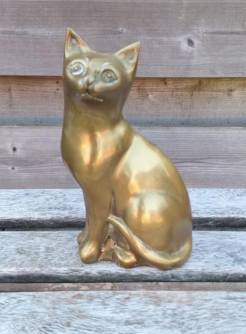 Prachtige vintage messing poes. beschikbaar voor biedingen