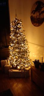 Te koop mooie kerst kunstboom, Diversen, Kerst, Ophalen of Verzenden, Gebruikt