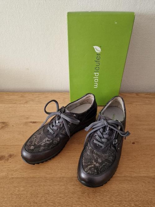 Waldlaufer schoenen / sneakers grijs maat 5,5 (38,5), Kleding | Dames, Schoenen, Zo goed als nieuw, Sneakers of Gympen, Grijs