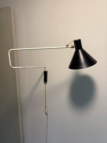 Anvia 'Paper Clip' Wandlamp Jan Hoogervorst beschikbaar voor biedingen
