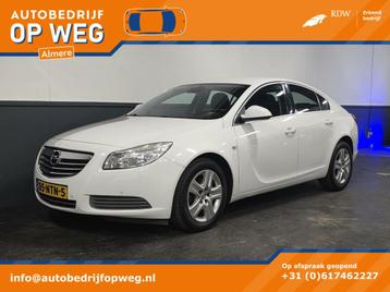 Opel Insignia 1.8 Edition | Trekhaak | Cruise & Climat Contr beschikbaar voor biedingen