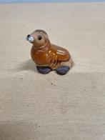 Beeld zeehond aardewerk, Verzamelen, Beelden en Beeldjes, Ophalen of Verzenden