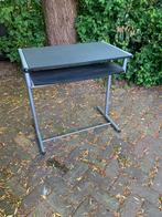 Computer bureau met uitschuifbaar plateau t.e.a.b., Huis en Inrichting, Bureaus, Ophalen, Zo goed als nieuw, Bureau
