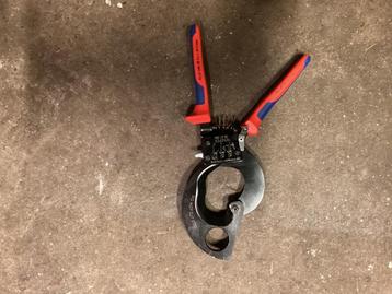 Kabelschaar knipex beschikbaar voor biedingen