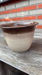 Bloempot 20 cm breed 19 cm hoog, Ophalen, Gebruikt, Rond, Binnen
