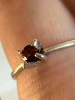 S153/Vintage 925 Minimalistisch Granaat Ring 15 3/4, Gebruikt, Verzenden, Kleiner dan 17, X