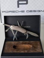 Originele porsche design multitool knives met box.

Porsche, Ophalen of Verzenden, Zo goed als nieuw, Minder dan 100 cm