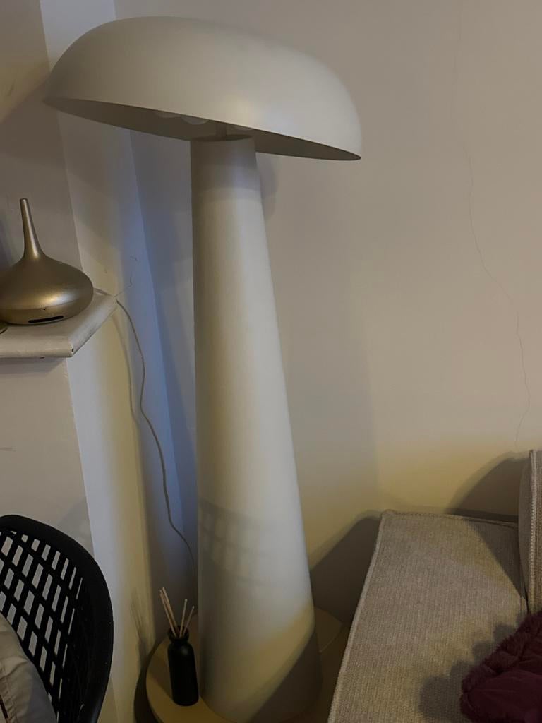 Stalen lamp van Karwei met 2 fittingen, Ophalen, Zo goed als nieuw, Metaal, 150 tot 200 cm