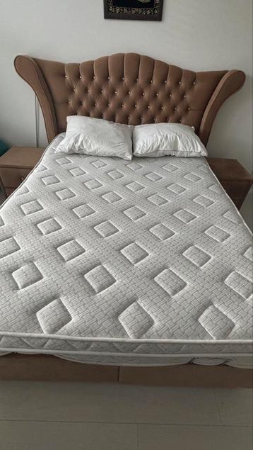 Matras beschikbaar voor biedingen