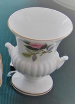 wedgwood lepelvaasje en schelp, Overige typen, Ophalen of Verzenden, Zo goed als nieuw, Wedgwood