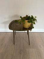 DutchBone gouden bijzettafel 45x45xm, Huis en Inrichting, Minder dan 45 cm, Minder dan 55 cm, Gebruikt, Metaal of Aluminium