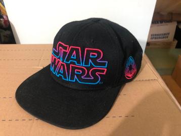 Diverse petten, o.a. Zelda, Marvel, Pokémon, Star Wars beschikbaar voor biedingen