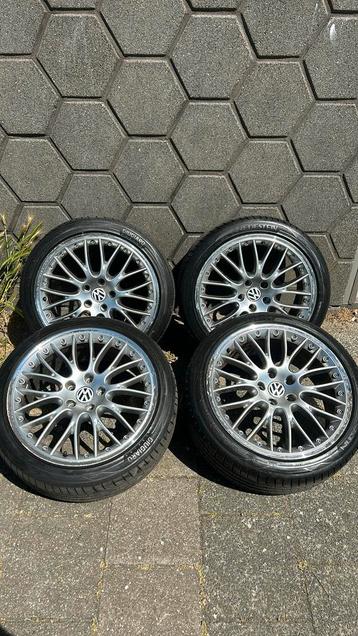 4x 18” Velg met Vredestein GiuGiaro banden beschikbaar voor biedingen