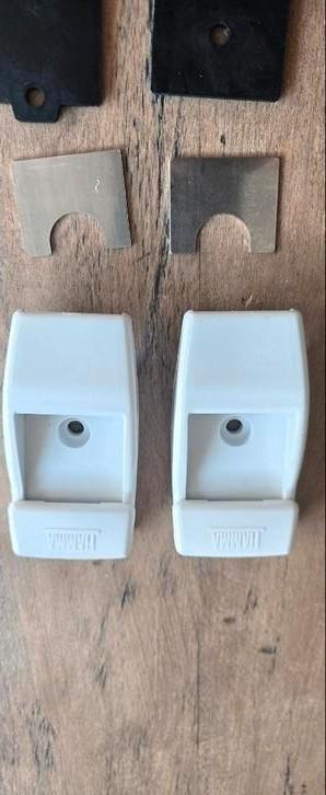 Fiamma wandsteunhouders voor luifel nieuw!, Caravans en Kamperen, Caravan accessoires, Nieuw, Ophalen of Verzenden