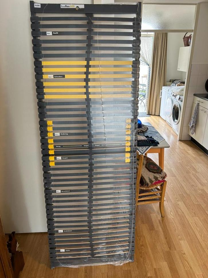 Lattenbodems Bossflex 600 vlak 70 x 200 cm twee stuks nieuw, Huis en Inrichting, Slaapkamer | Matrassen en Bedbodems, Nieuw, Bedbodem
