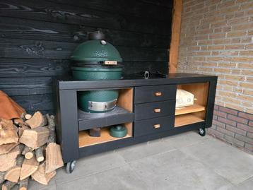 Bigg Green Egg Medium kamado buitenkeuken bbq beschikbaar voor biedingen