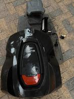 Husqvarna 420 robotmaaier, Tuin en Terras, Robotmaaiers, Ophalen, Gebruikt, 20 tot 25 cm