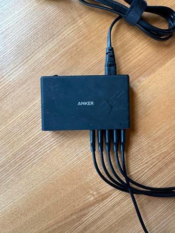 Anker 10-poorts USB A Oplader beschikbaar voor biedingen