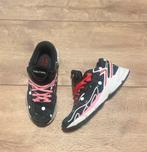 Adidas Astir Hello Kitty Limited Edition Sneakers, Kleding | Dames, Schoenen, Ophalen, Zo goed als nieuw, Zwart, Sneakers of Gympen