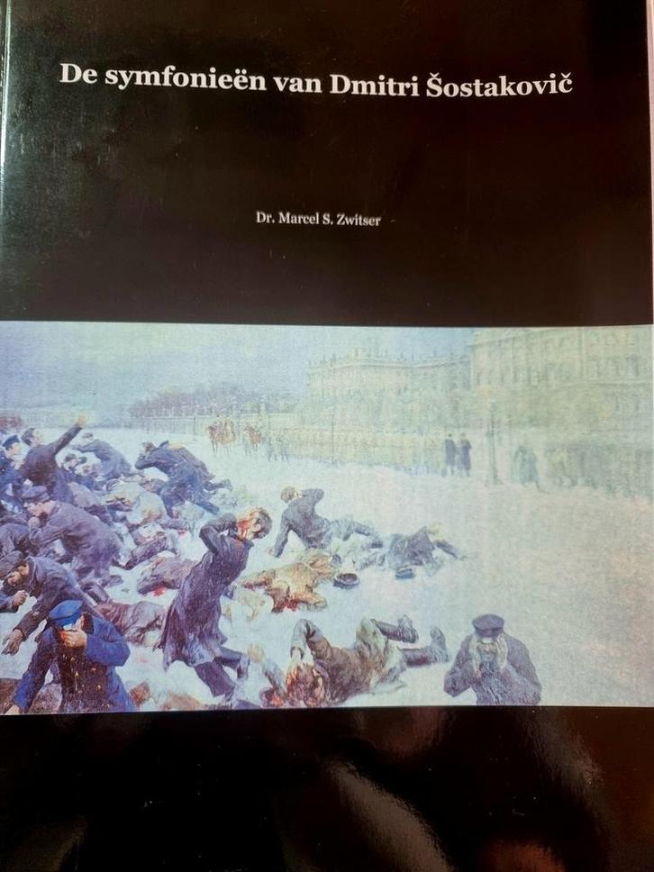 Nieuw boek: De symfonieën van Dmitri Sjostakovitsj, Muziek en Instrumenten, Bladmuziek, Nieuw, Les of Cursus, Klassiek, Basgitaar