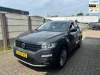 Volkswagen T-Roc 1.5 TSI Style Business AIRCO/ NAVI/ CAMERA!, Stof, 4 cilinders, 150 pk, Origineel Nederlands